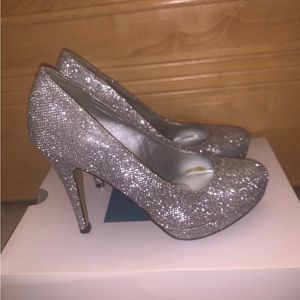 Call it Spring Silver Sparkly Heels Size 7.5